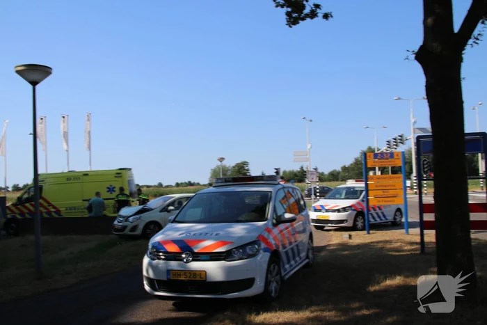 Grote schade bij aanrijding op kruising