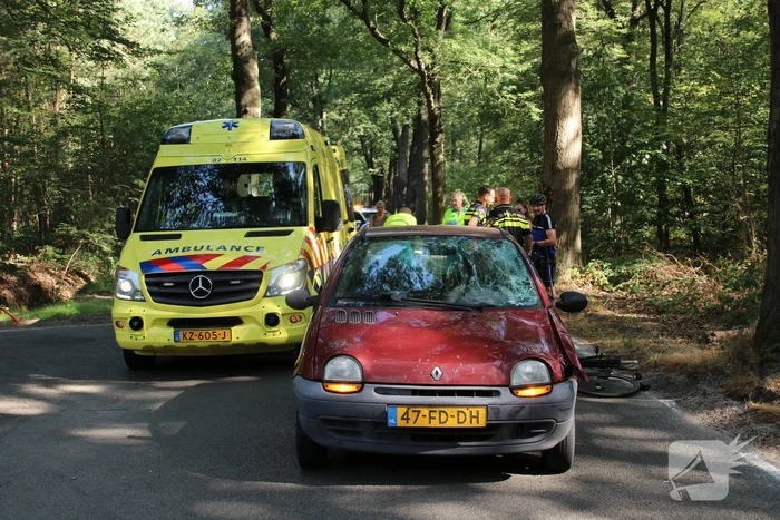 Wielrenner gewond na aanrijding