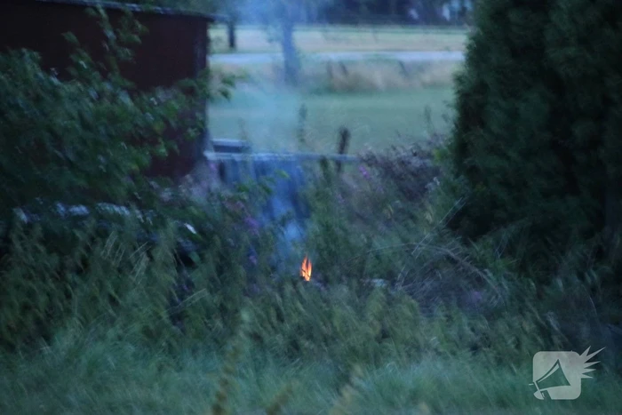 Buitenbrand blijkt barbecue bij gekraakte boerderij
