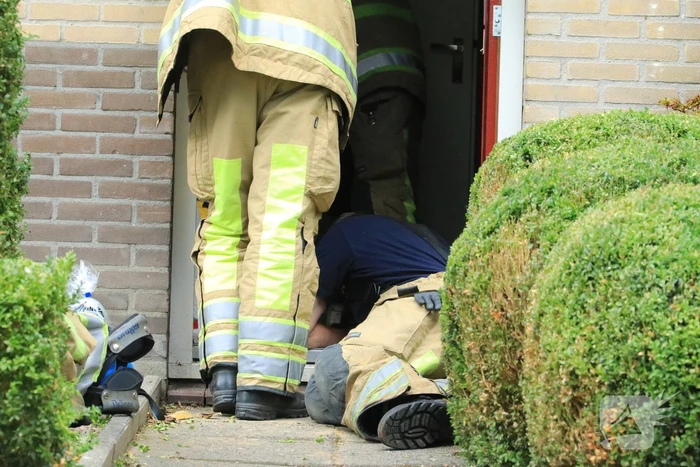 Bewoner zaagt gasleiding doormidden