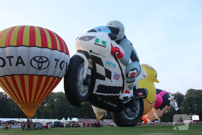 Fantastisch weer en grote drukte bij het BallonfiÃ«sta