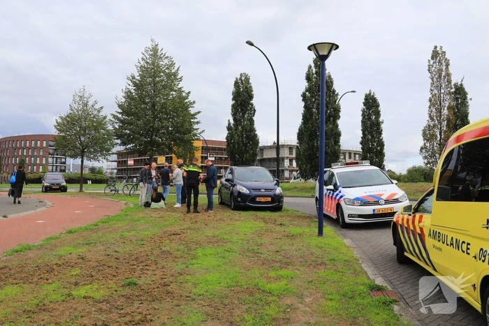Overstekende fietsster aangereden