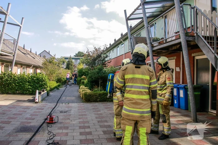 Veel rook bij zolderbrand