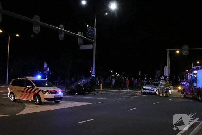 Ravage en gewonde na aanrijding