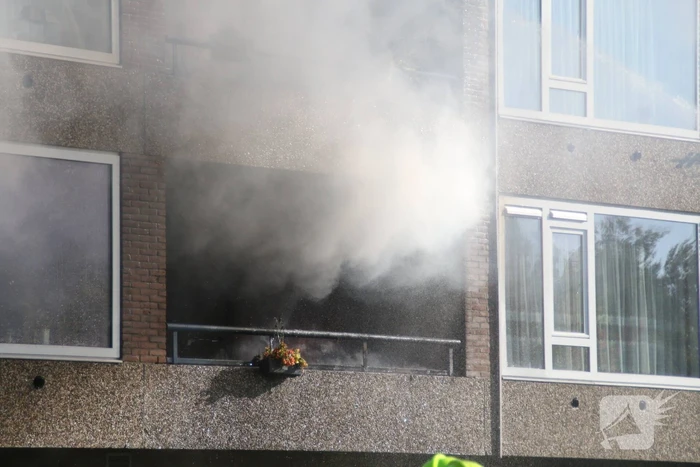 Uitslaande brand in flat