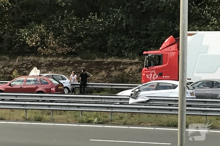 Lange file door ongeval met een vrachtwagen
