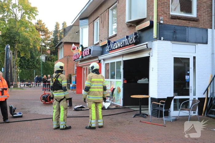 Brand in afvoerkanaal cafetaria