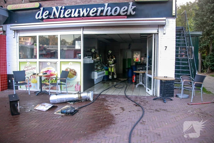 Brand in afvoerkanaal cafetaria