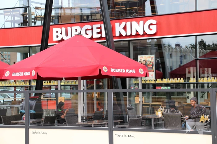 Stroomstoring legt fastfoodketens plat tijdens de spits