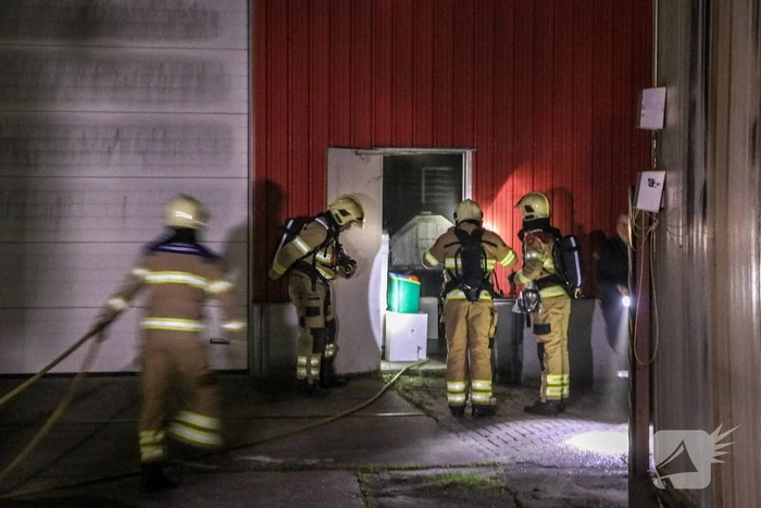 Brand in magazijn van Flamingo Parket
