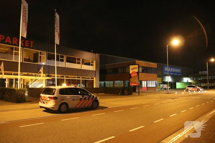 Brand in magazijn van Flamingo Parket
