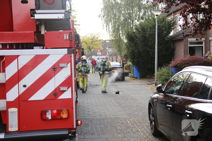 Rook door pannetje op het vuur