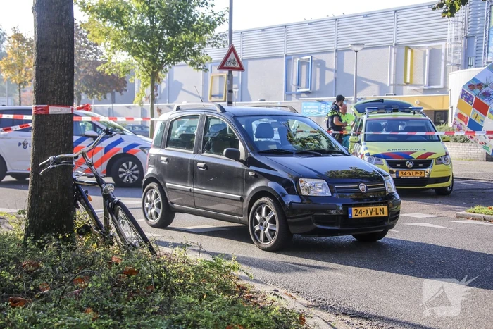 Fietser gewond na botsing met auto