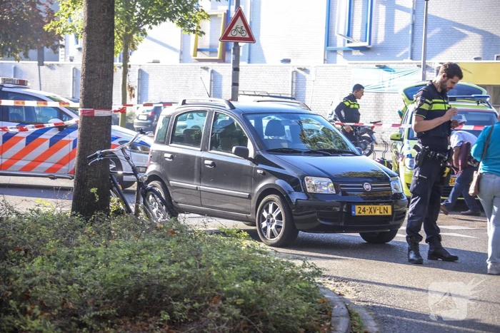 Fietser gewond na botsing met auto