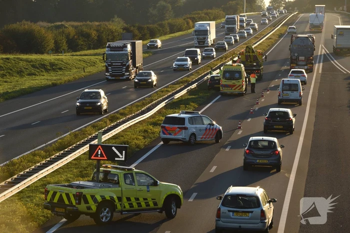 Rijstrook afgesloten na ongeval