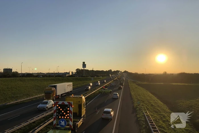 Rijstrook afgesloten na ongeval