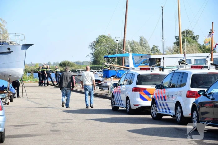 Overleden persoon in water aangetroffen