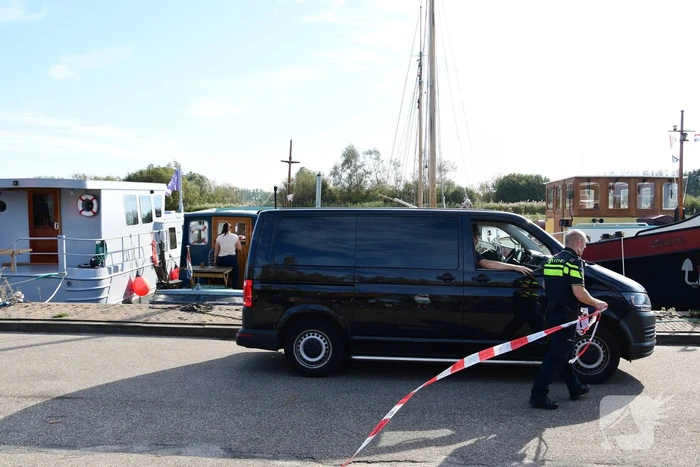 Overleden persoon in water aangetroffen