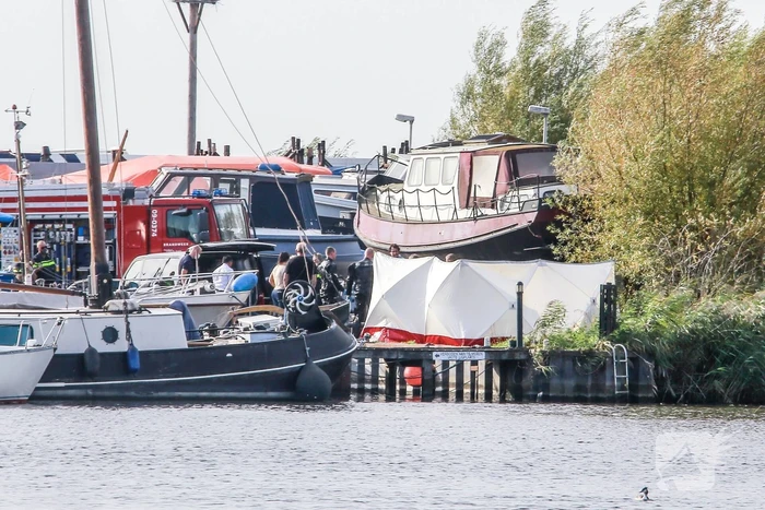 Overleden persoon in water aangetroffen