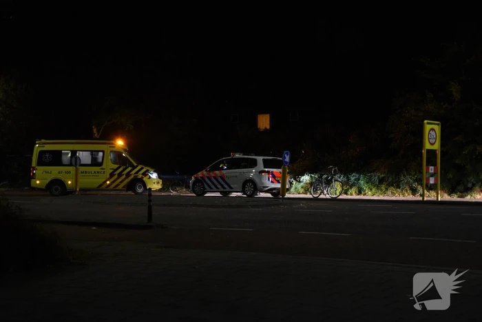 Voorbijganger vindt man op fietspad
