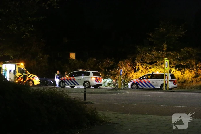 Voorbijganger vindt man op fietspad