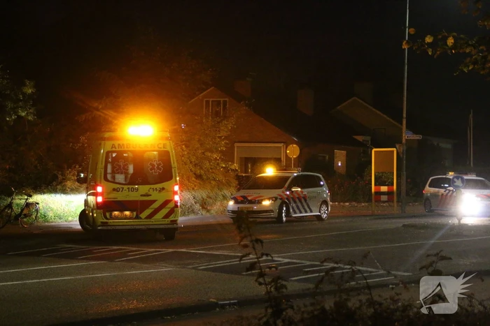Voorbijganger vindt man op fietspad