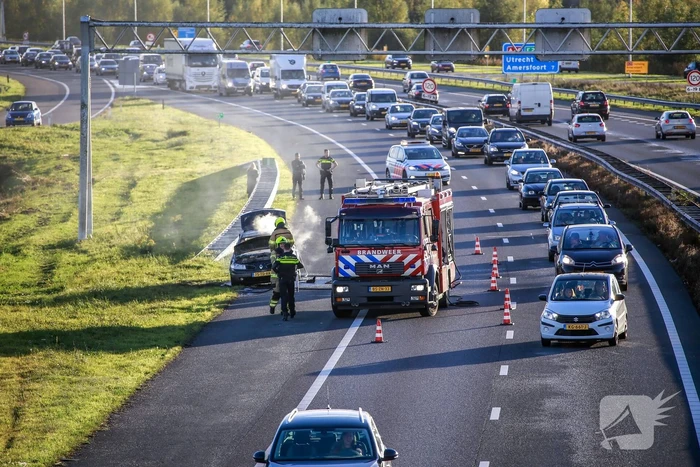 Voertuig verwoest door brand