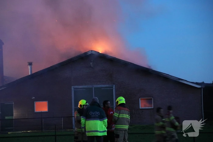 Kippenschuur verwoest door brand