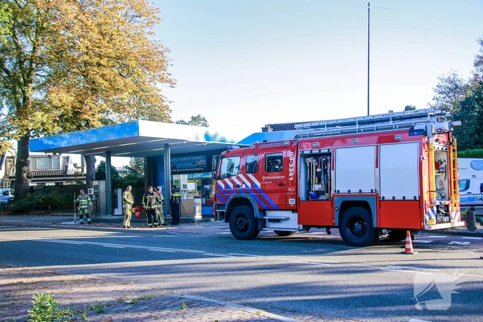 Pomp stopt niet met tanken