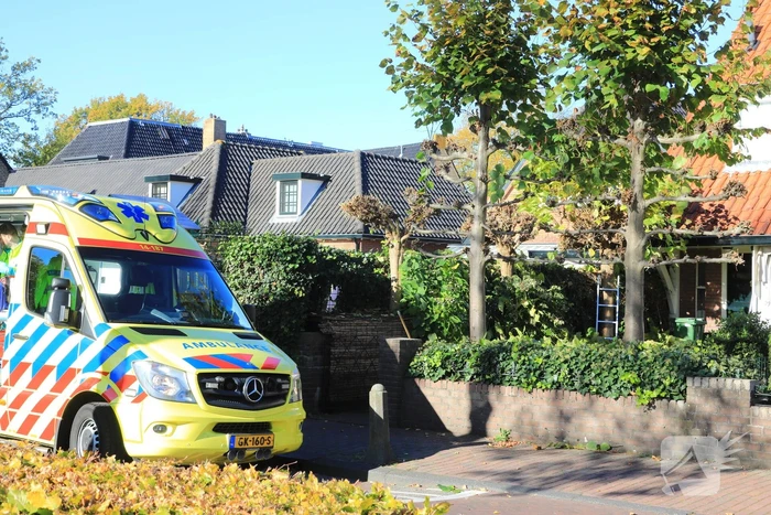 Persoon valt van ladder