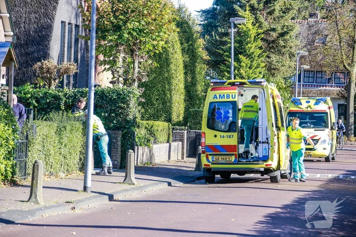 Persoon valt van ladder
