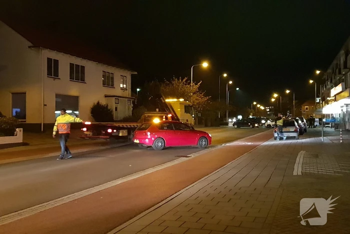 Twee auto's botsen, geen gewonden