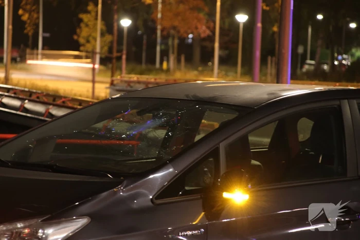 Fietser zwaargewond bij aanrijding met auto