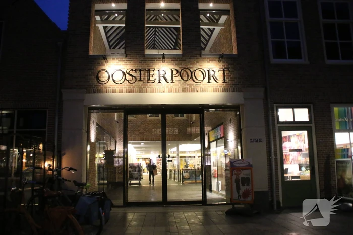 Jumbo overvallen met mes