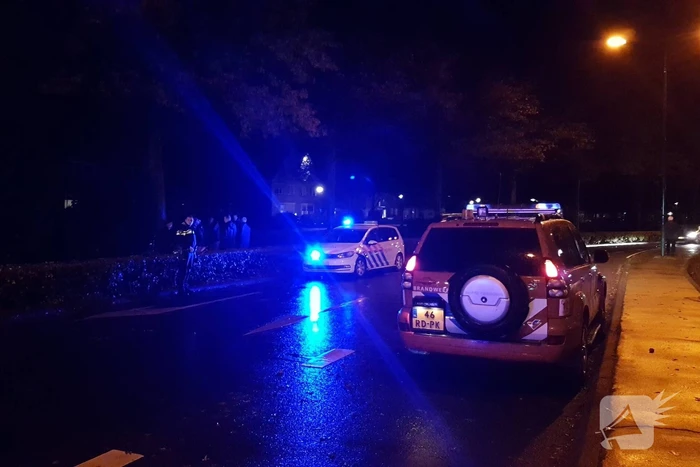 Automobilist raakt met voertuig te water, bestuurder onvindbaar