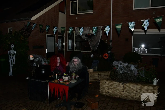Eemnes omgetoverd in Halloweenstad