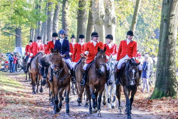 Veel publiek bij eerste slipjacht van het seizoen