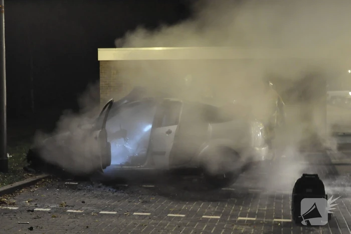 Auto brandt uit na starten