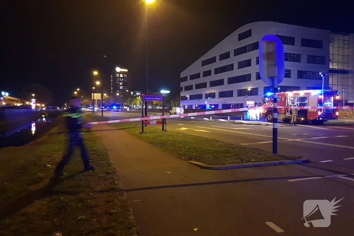 Twee mannen aangehouden met witte bestelbus met vaten