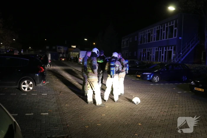 Twee mannen aangehouden met witte bestelbus met vaten