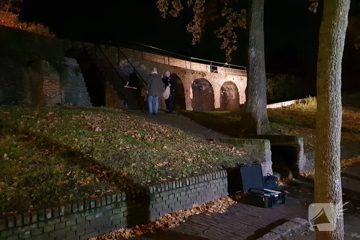Politie doet onderzoek na overval op snackbar
