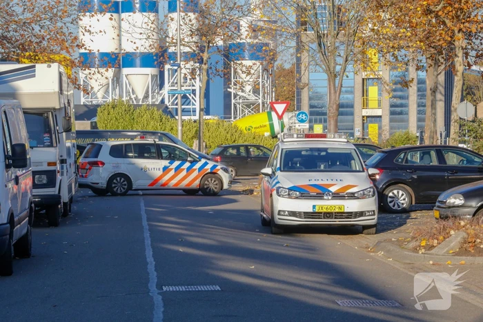 Fietser geschept door auto