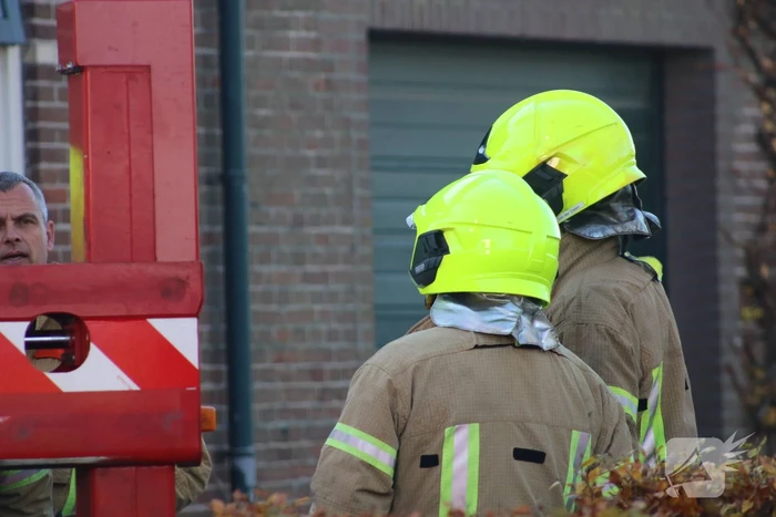 Hardnekkige schoorsteenbrand moeilijk te blussen