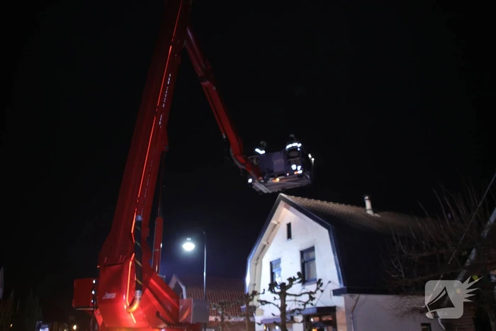 Schoorsteenbrand snel onder controle