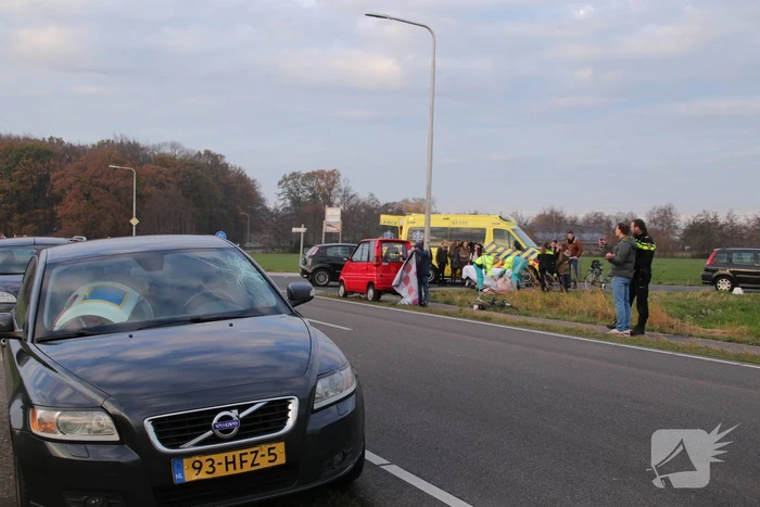 Meisje gewond na aanrijding met auto