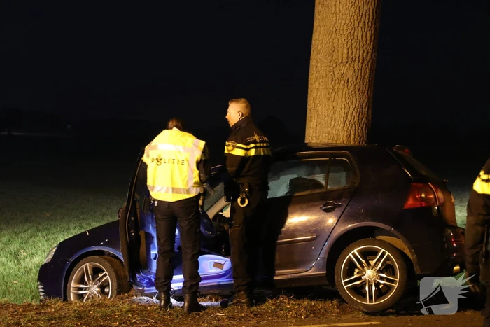 Drie gewonden bij eenzijdig ongeval
