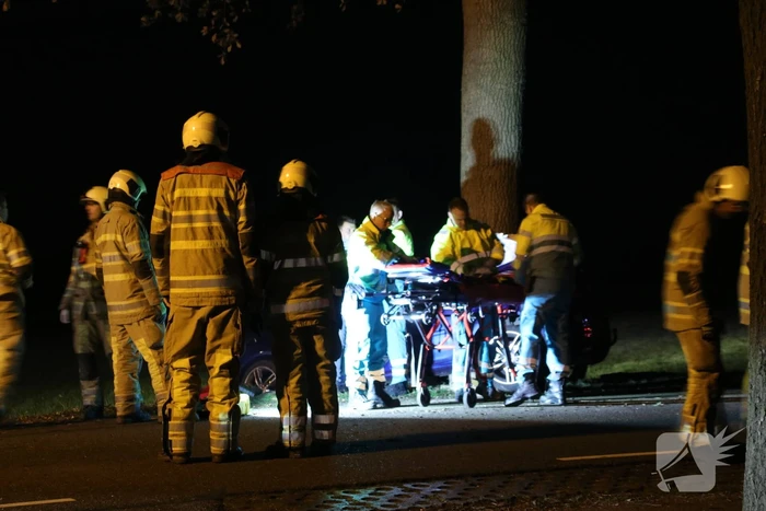 Drie gewonden bij eenzijdig ongeval
