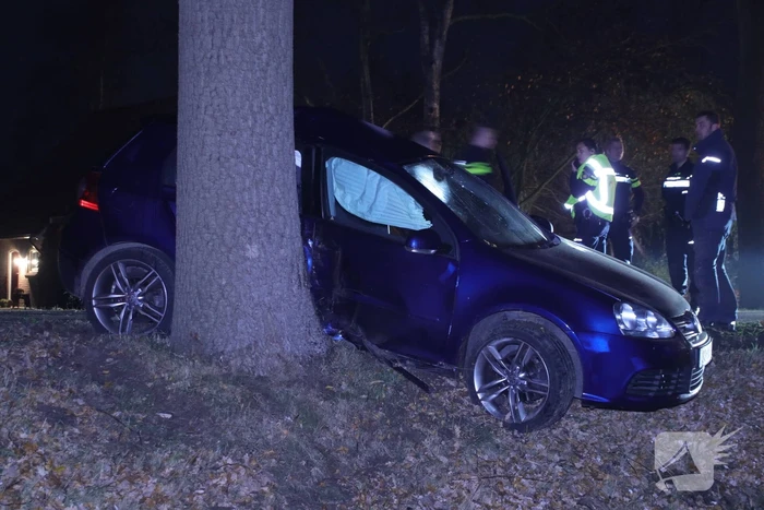 Drie gewonden bij eenzijdig ongeval