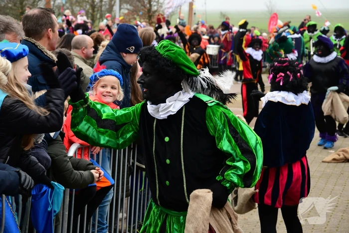 Groot welkom voor Sinterklaas en Zwarte Piet