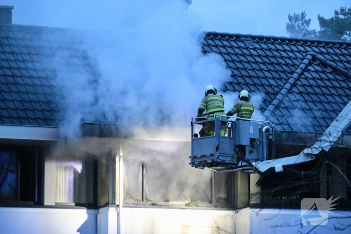 Grote schade bij brand in villa